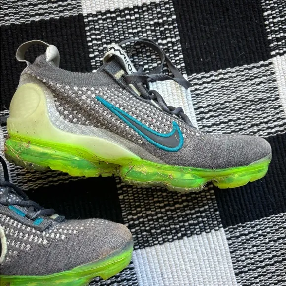 Kids Nike Vapormax  sneakers