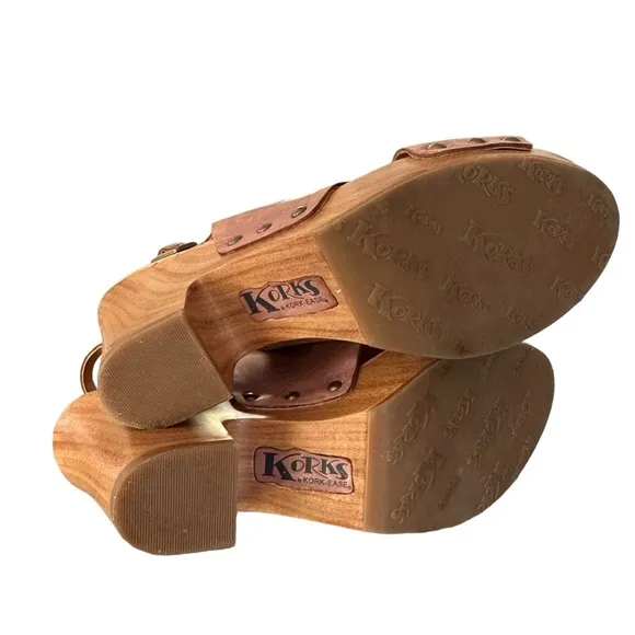 Kork Ease | Leather Buckle Studded Sandals Size 8