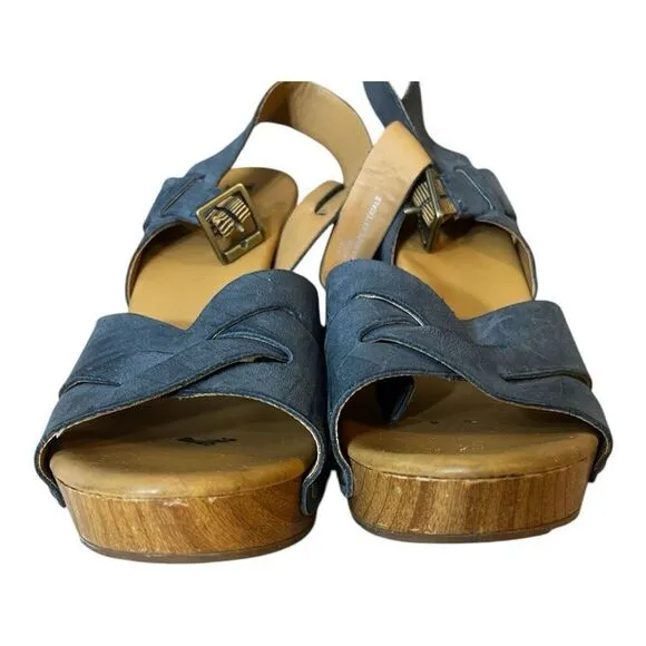 Korks Women Size 8M Grey Leather Sandals Heels Platforms Studded Buckle Strappy