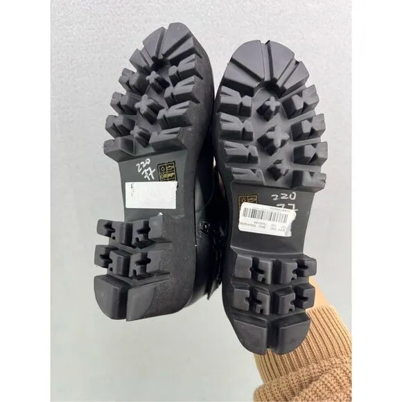KURT GEIGER LONDON RECYCLED WOLF MOTO BOOTS size 40