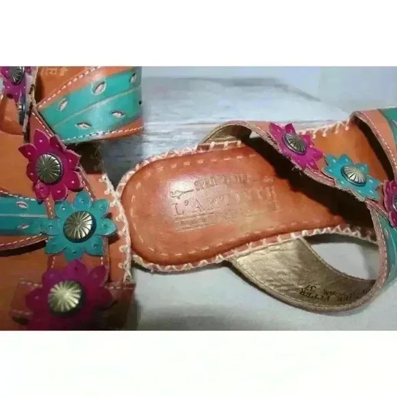 L Artiste Spring Step Lynnie Floral Wedge Sandals 37 Womens 6.5-7 Colorful Artsy