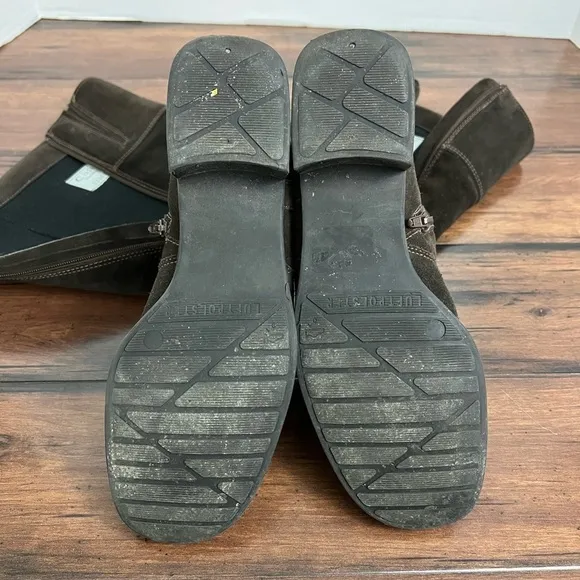 La Canadienne Brown Boots