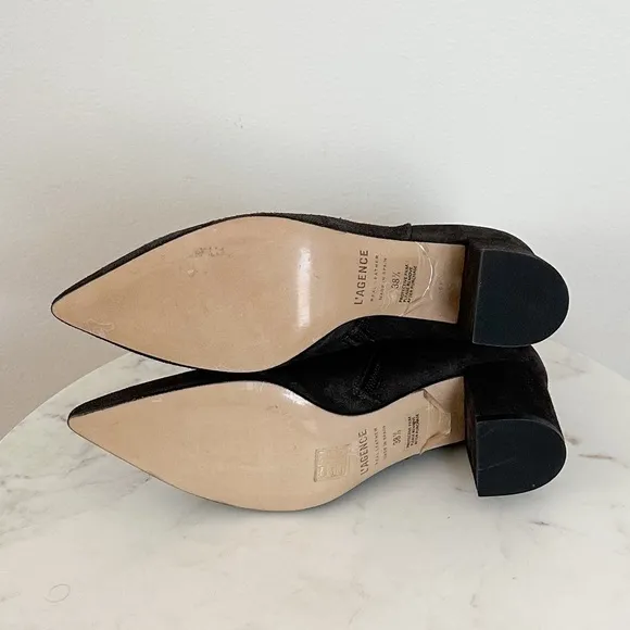 L'AGENCE NEW Jeanne Block Heel Bootie Charcoal Gray Pointed Toe Size 8.5 38.5 EU
