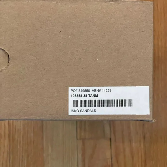 LAIDBACK LONDON Isko Sandals - Women’s Size 38 (US 7) &amp; 39 (US 8) - New In Box