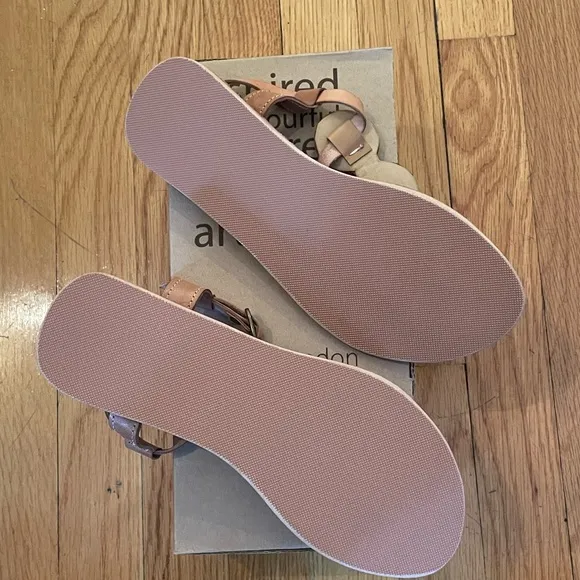 LAIDBACK LONDON Isko Sandals - Women’s Size 38 (US 7) &amp; 39 (US 8) - New In Box