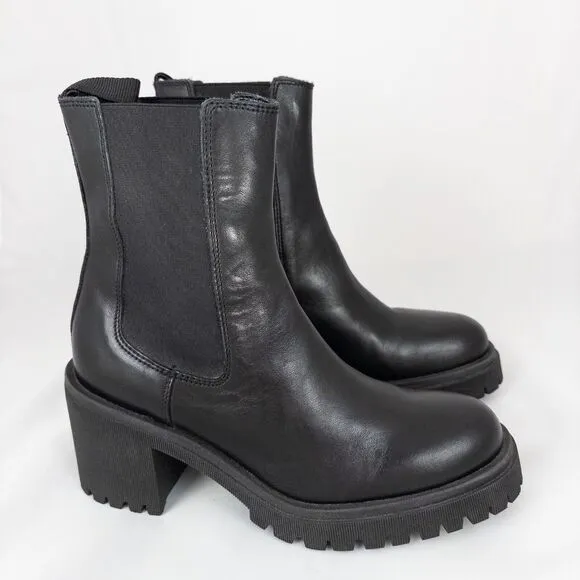 Lamica Chelsea Black Leather Italian Chunky Sole Boots EU 38 Women’s Size 7