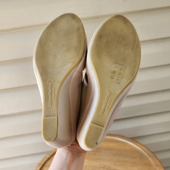 L'Amour Des Pieds leather wedge sandals Ivybelle