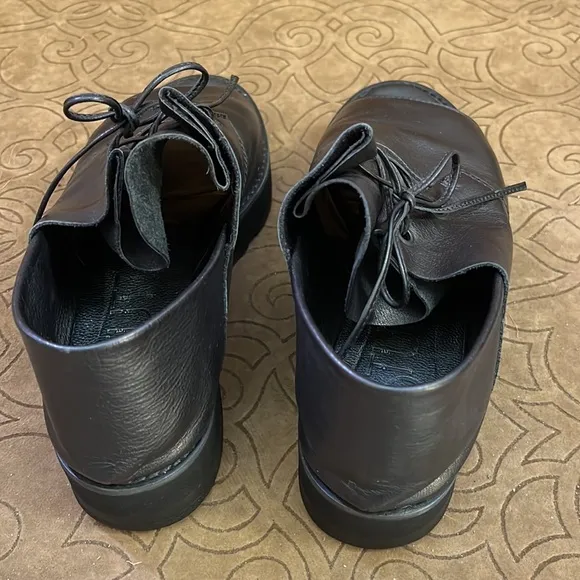 LD Tuttle Italian Leather Sandal 7.5