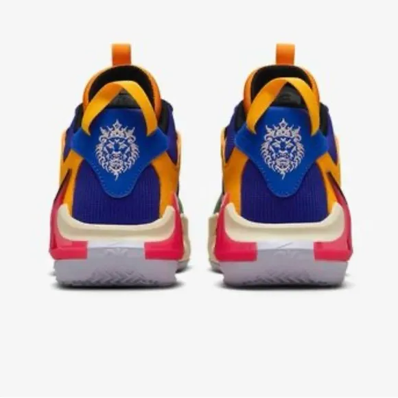 Lebron Youth basketball sneakers