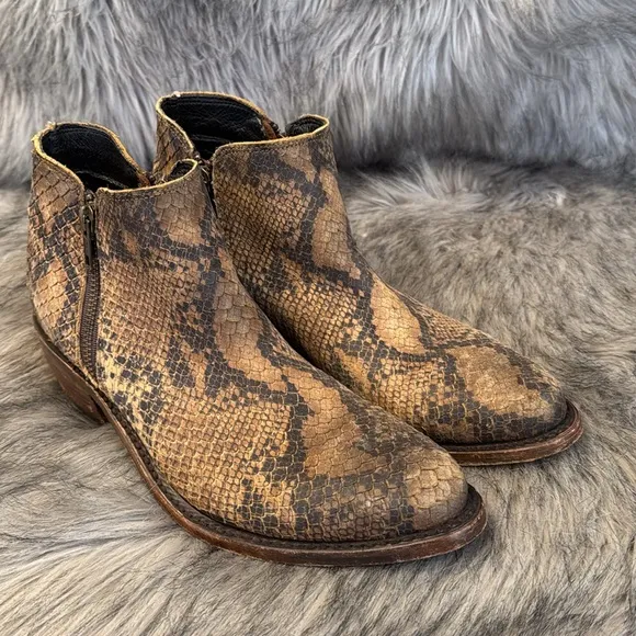 Liberty Black Snakeskin Boots Size 9
