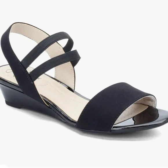 LifeStride Wedge Gorgeous Black Sandals Sz 7.5 NWT