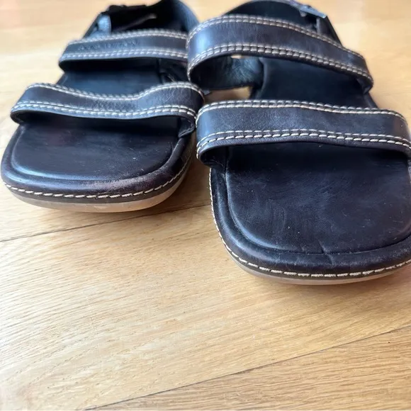 Louis Vuitton Leather Sandals