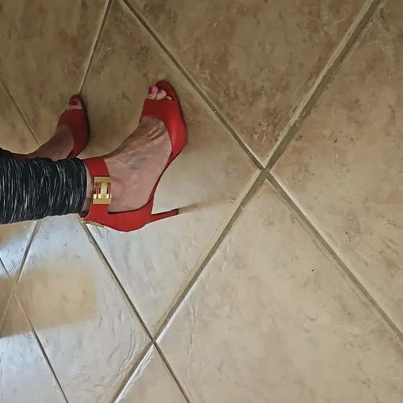 Louise et cie ruby 3.'  Calf sandels