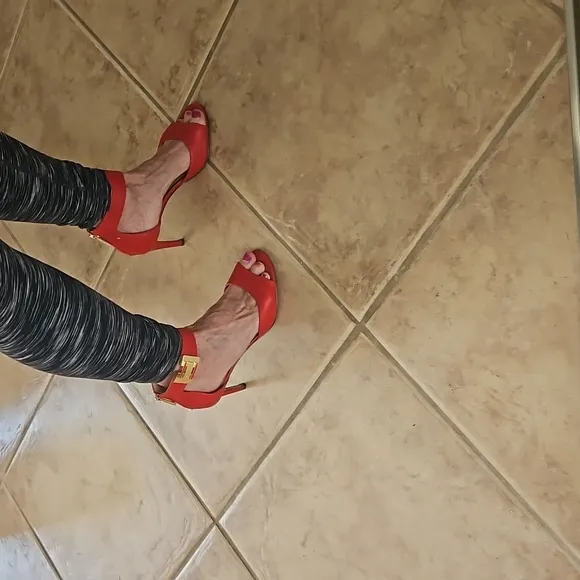 Louise et cie ruby 3.'  Calf sandels