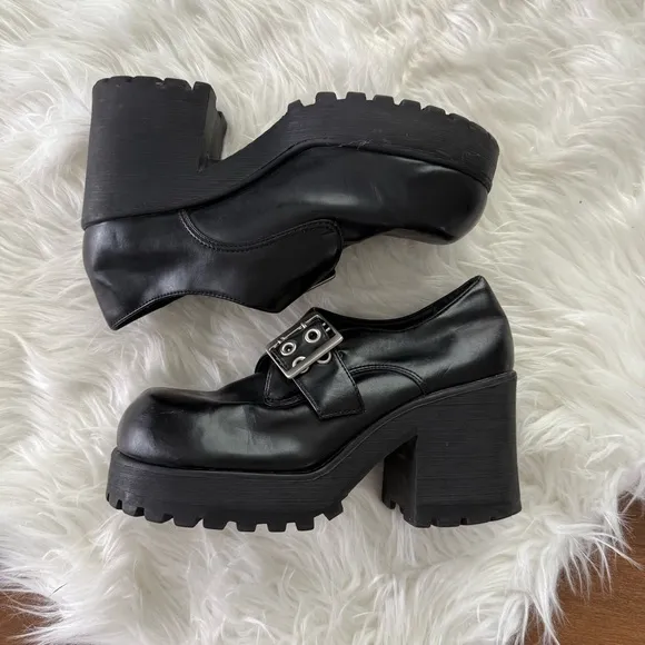 Lower East Side | Vintage Y2K Black Mega Platform Chunky Booties Mary Jane Shoes