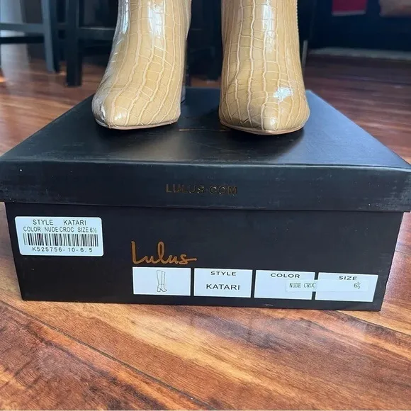 Lulu’s Croc Pointed-Toe Knee High Boots in Light Nude Size 10 New In Box