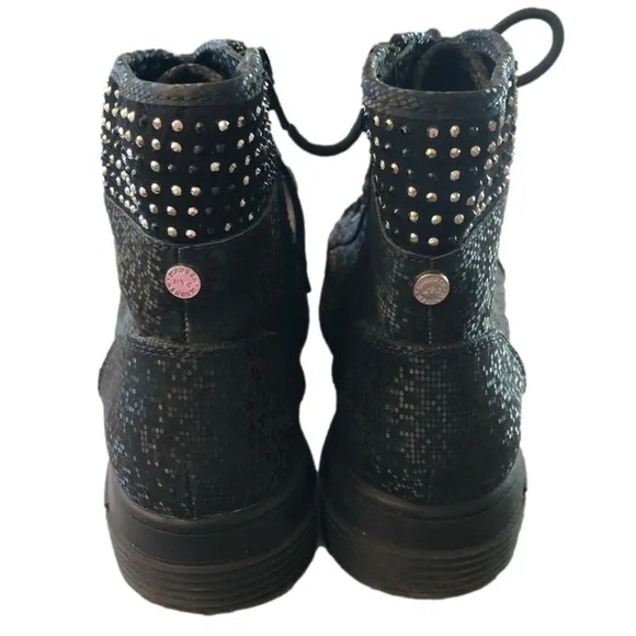 MADDEN NYC black Jgiorgia lace up boots bling inside zipper chunky sole Size 6