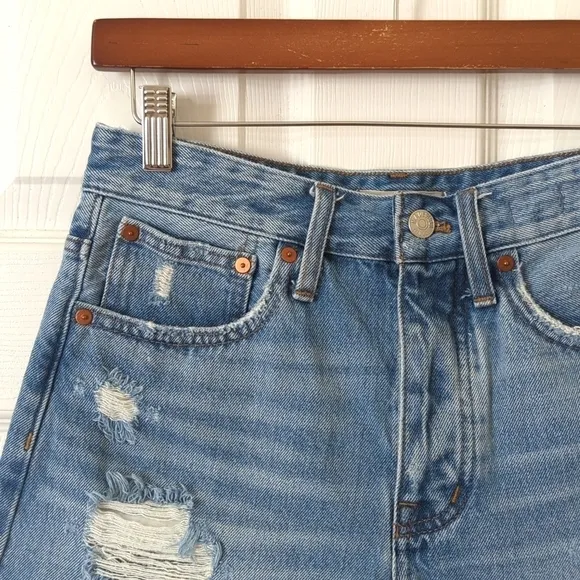 Madewell Relaxed Medium Wash High Waisted Distressed Cut Off Jean Shorts 24