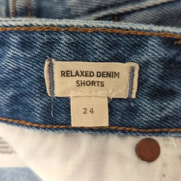 Madewell Relaxed Medium Wash High Waisted Distressed Cut Off Jean Shorts 24