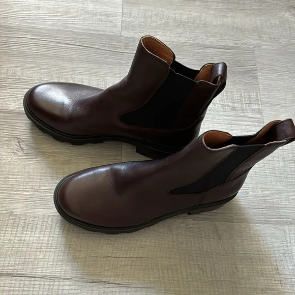 MADEWELL Size 9.5 Wyckoff Chelsea Lugsole Boots in Chocolate Raisin