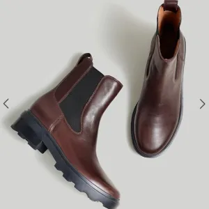MADEWELL Size 9.5 Wyckoff Chelsea Lugsole Boots in Chocolate Raisin