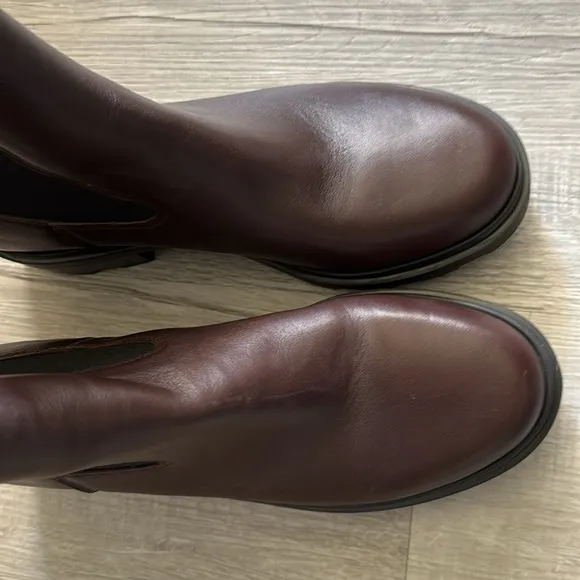 MADEWELL Size 9.5 Wyckoff Chelsea Lugsole Boots in Chocolate Raisin