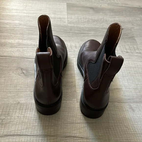 MADEWELL Size 9.5 Wyckoff Chelsea Lugsole Boots in Chocolate Raisin