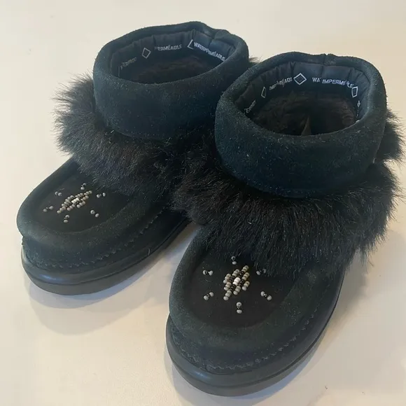 Manitobah Mukluk Snowy Owlet Black 8 Toddler Waterproof