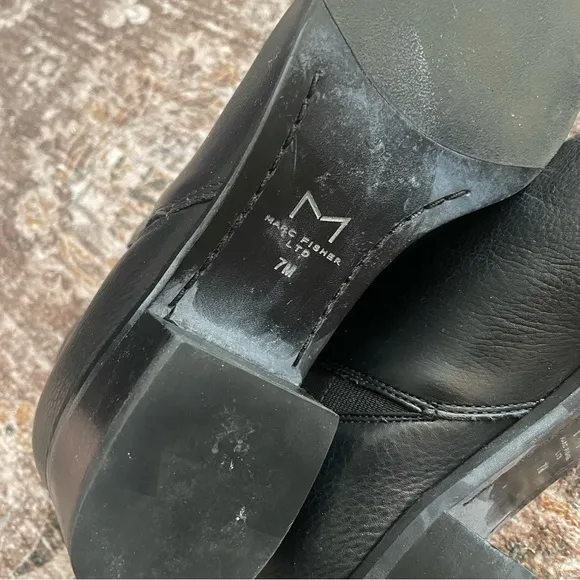 Marc Fisher Black Leather Pointed Toe Yale Ankle Boots Size 7