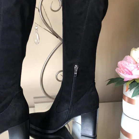 MARC FISHER Black Over the Knee Heeled Pointed Toe Boots