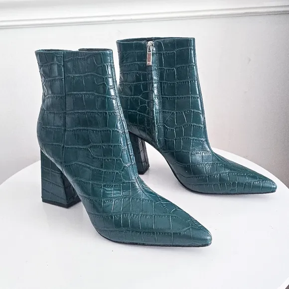 Marc Fisher Kulika green croc embosed pointed toe leather ankle boots
