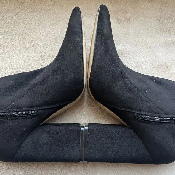 Marc Fisher Larry Faux Suede Pointed Toe Sock Ankle Boot Bootie Women’s 8.5 M