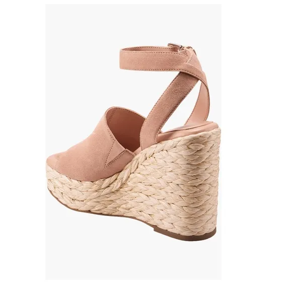 Marc Fisher LTD Nelly Ankle Strap Wedge Sandals Light Natural 111 Women’s Size 9