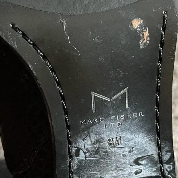 Marc Fisher LTD Yale Pointed Toe Chelsea Boots