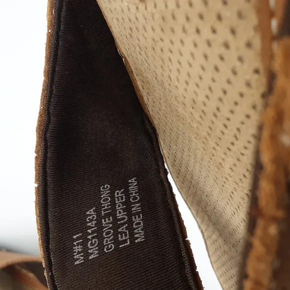 Margaritaville Sandals Leather Flip Flap Mens 11 Brown Casual Vacation Beach Y2k