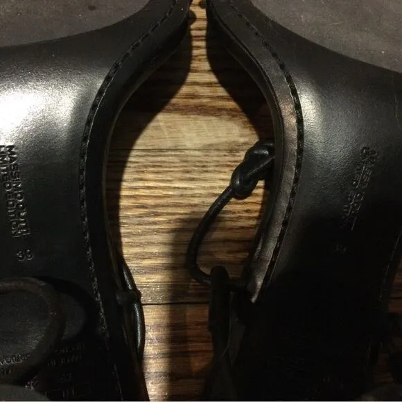 MASSIMO DUTTI Leather Heels Sandals