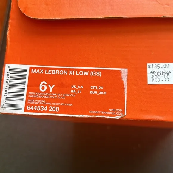 Max Lebron XI low