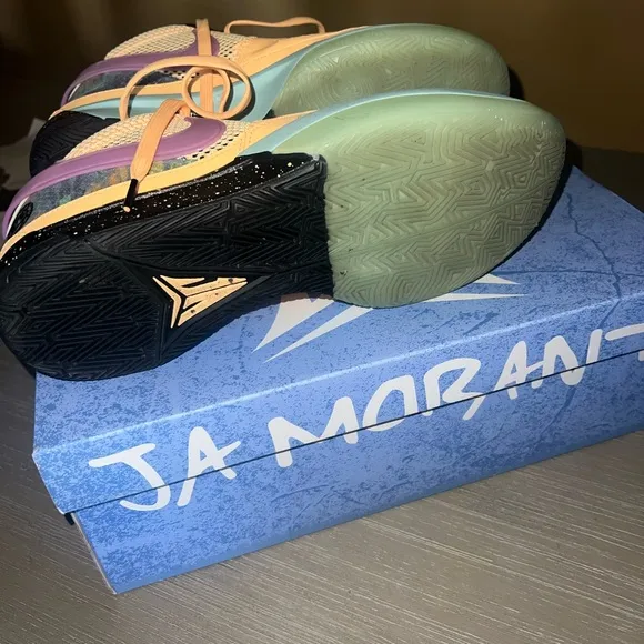 Mens Basketball Sneakers