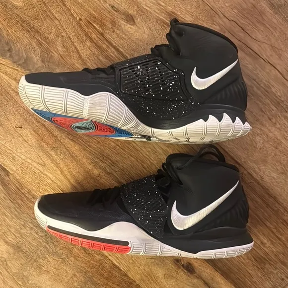 Men’s Kyrie 6 Black/Orange size 13. Great condition!