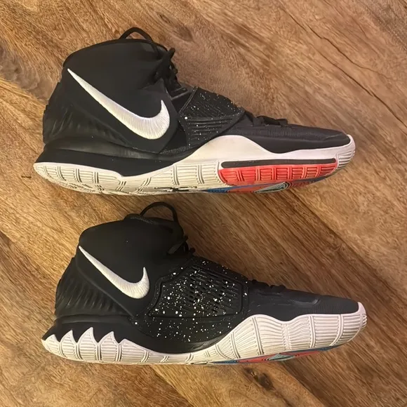 Men’s Kyrie 6 Black/Orange size 13. Great condition!