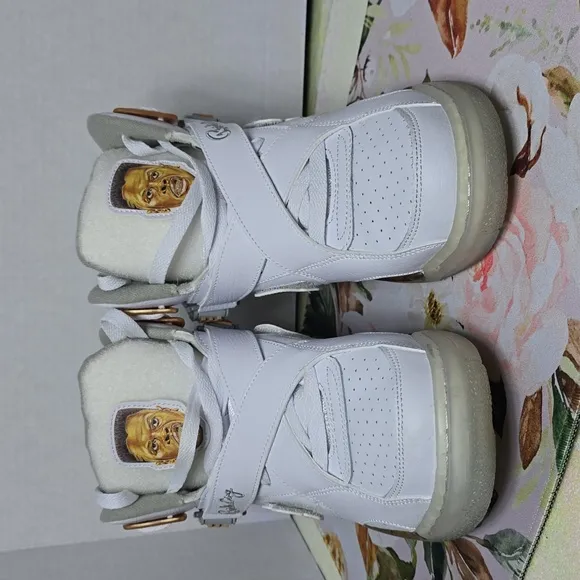 Mens Patrick Ewing Athletics Rogue White and Gold Basketball Sneakers Size 9.5