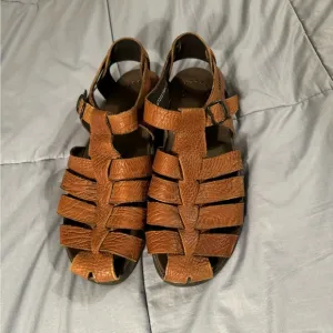 Mephisto fisherman sandals crinkle leather
