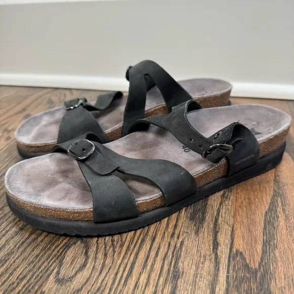 Mephisto Hannel black leather sandals size 40/10
