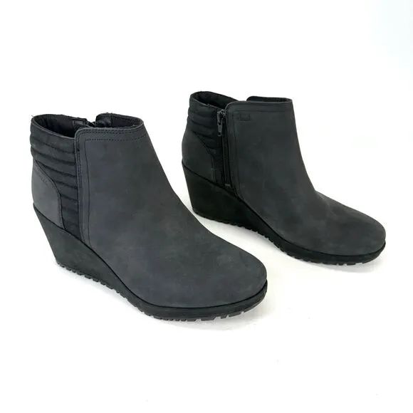 Merrell Tremblant Wedge Bluff Boots Women's 11 Black Suede Waterproof Bootie