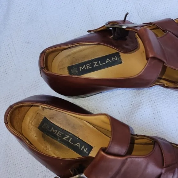 Mezlan‎ Caribe leather closed sandals 9