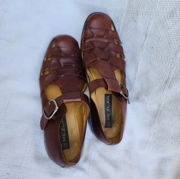 Mezlan‎ Caribe leather closed sandals 9