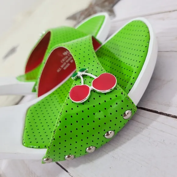 MIA Lyza Cherry heeled sandals Green polka dot red studded women's size 8