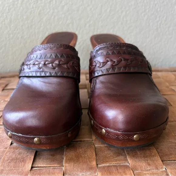MIA Vintage Braided &amp; Tooled Wood Heeled Leather Studded Clog | Brown | Size 7.5