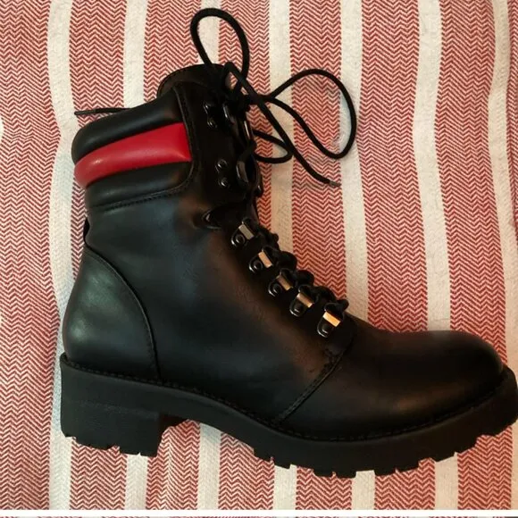 Mia Women's Lyza Black/Red Ankle Winter Combat Boots in size 9 EUC