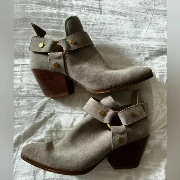 Michael Kors Walden Short Suede Boots